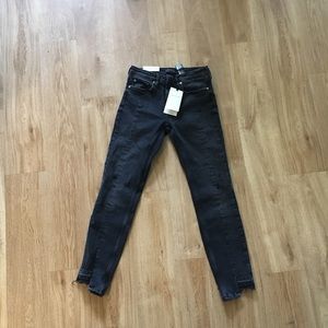 NWT! Zara Black paneled skinny jean